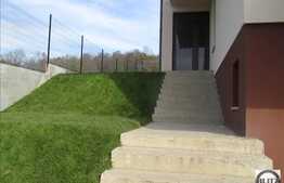 Casa cuplata de vanzare, 135,50 mp, teren 260 mp, zona linistita!