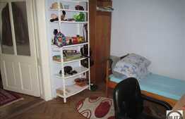 Casa de vanzare, 75 mp utili, teren 112 mp, zona linistita!