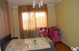 Casa individuala, 8 camere, 300 mp utili, teren 600 mp, zona linistita de case