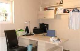 Casa individuala, 8 camere, 300 mp utili, teren 600 mp, zona linistita de case