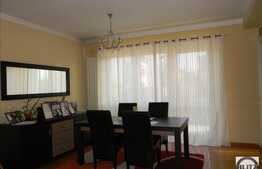 Casa individuala, 8 camere, 300 mp utili, teren 600 mp, zona linistita de case