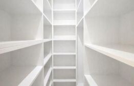 Apartament 3 camere, 66mp, la cheie 2 bai,terasa, parcare, zona Cetatii