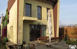 Casa de vanzare, 360 mp, 756 mp teren, posibilitate personalizare dupa gust!