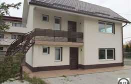 2 case in aceeasi curte! Suprafata utila cumulata de 162,70 mp si teren 550 mp!