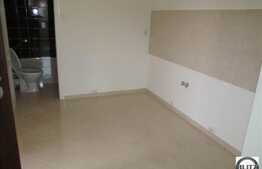 2 case in aceeasi curte! Suprafata utila cumulata de 162,70 mp si teren 550 mp!