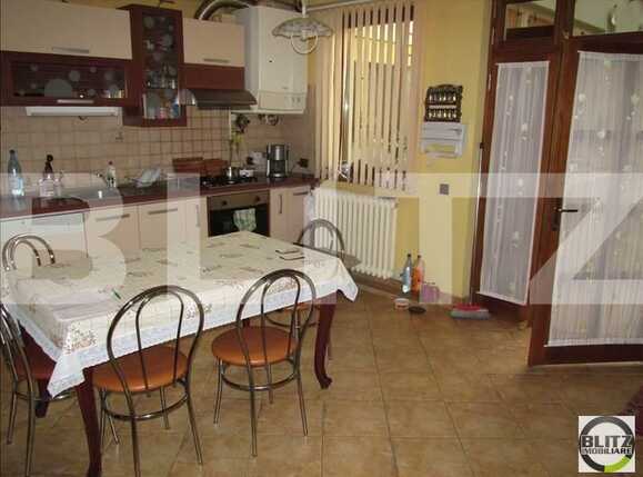 Casa de vânzare 4 camere Central - 19117CV | BLITZ Cluj-Napoca | Poza9