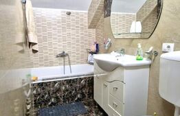 Apartament 2 camere, 38 mp, curte de 30 mp, parcare, zona Marasti
