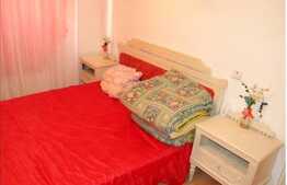 Casa de vanzare 200 mp utili cu teren 500 mp!