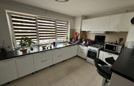 Apartament modern 2 camere, etaj intermediar, lift, parcare si boxa