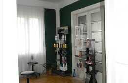 Casa individuala de vanzare, 200 mp utili cu 1200 mp teren