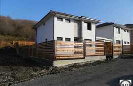 Casa de vanzare, zona Campului, 138 mp, plus 500 mp gradina. Semifinisat!