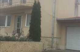 Casa de vanzare, 164 mp, cu teren de 410 mp si front de 15ml, zona strazii Becas