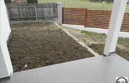 Duplex vanzare, 240 mp, teren 300 mp, front la 2 strazi 30 ml, zona Buna Ziua!