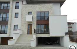 Duplex vanzare, 240 mp, teren 300 mp, front la 2 strazi 30 ml, zona Buna Ziua!