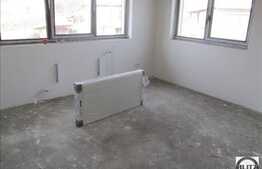 Casa de vanzare, 130 mp, teren de 300 mp si front de 12 ml, zona Dambul Rotund!