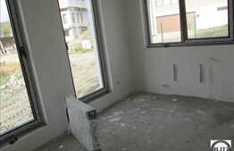 Casa de vanzare, 130 mp, teren de 300 mp si front de 12 ml, zona Dambul Rotund!