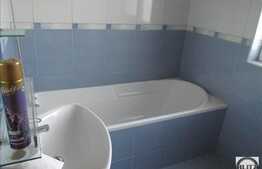 Casa de vanzare, 152 mp, cu teren de 600 mp si front la strada de 18 ml!