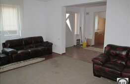 Casa de vanzare, 152 mp, cu teren de 600 mp si front la strada de 18 ml!