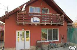 Casa de vanzare, 117 mp, cu teren de 350 mp si front de 34 ml, zona Iris!