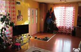 Casa de vanzare, 117 mp, cu teren de 350 mp si front de 34 ml, zona Iris!