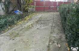 Casa de vanzare, 90 mp, cu teren de 540 mp si front de 19 ml, zona Intre Lacuri!