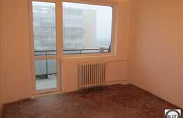 Apartament pentru investitie! 2 camere 46 mp utili plus balcon zona Mercur