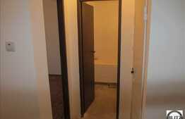 Apartament pentru investitie! 2 camere 46 mp utili plus balcon zona Mercur