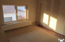 Duplex de vanzare, 71 mp, cu teren de 100mp, zona Campul Painii!