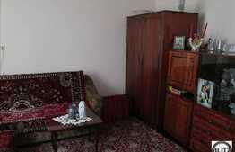 Casa de vanzare, 70 mp, 1290 mp de teren, zona Viile Nadasel!