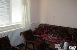 Casa de vanzare, 70 mp, 1290 mp de teren, zona Viile Nadasel!