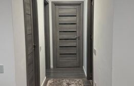 Apartament de vanzare, 3 camere, 65 mp - zona Stejarului