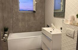 Apartament de vanzare, 3 camere, 65 mp - zona Stejarului