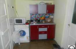 Casa de vanzare, 46 mp, cu teren de 140 mp, zona strazii Fabricii!