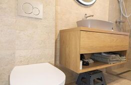 Apartament de vanzare, 2 camere, 2 parcari, zona Poligon