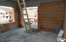 Parte de duplex de vanzare, 117 mp utili, teren 250 mp, zona Campului