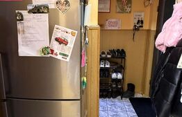 Apartament 3 camere cu parcare, etaj intermediar