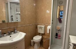 URGENT de vanzare apartament 2 camere, cu pod amenajat 