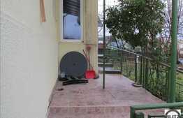 Casa individuala, 60 mp utili, teren de 820 mp si front la 2 strazi