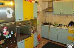 Casa de vanzare 3 camere, 170 mp utili, teren 220 mp, imobil nou, 1 terasa!