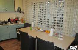 Casa de vanzare 3 camere, 170 mp utili, teren 220 mp, imobil nou, 1 terasa!