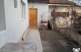 Casa individuala, 60 mp, teren 180 mp, front 6 ml, posibilitate mansardare!