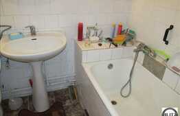 Casa individuala, 60 mp, teren 180 mp, front 6 ml, posibilitate mansardare!