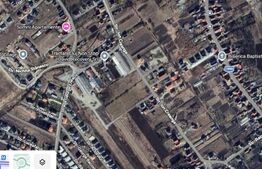 Teren construibil -556 mp situat in Chinteni in  zonă de case, front 16ml