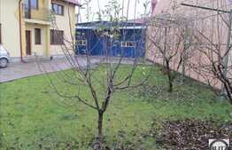 Casa de vanzare, 120 mp, teren de 600 mp si front la strada de 30 ml, garaj!