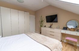 Apartament 3 camere de vanzare Bună Ziua str. Costache Negri Parcare