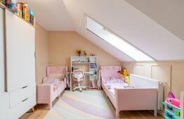 Apartament 3 camere de vanzare Bună Ziua str. Costache Negri Parcare