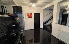 Casa individuala cu 4 camere, 500 mp de teren, garaj de 60 mp, zona Vivo