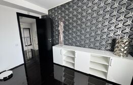 Casa individuala cu 4 camere, 500 mp de teren, garaj de 60 mp, zona Vivo