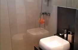 Casa 6 camere, 160 mp, 500 mp teren, 2 parcari, imobil nou, zona linistita!