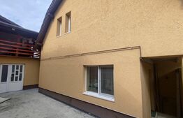 Casă finisata 220 mp, 2 corpuri de cladire , teren 261 mp, cart Gruia !